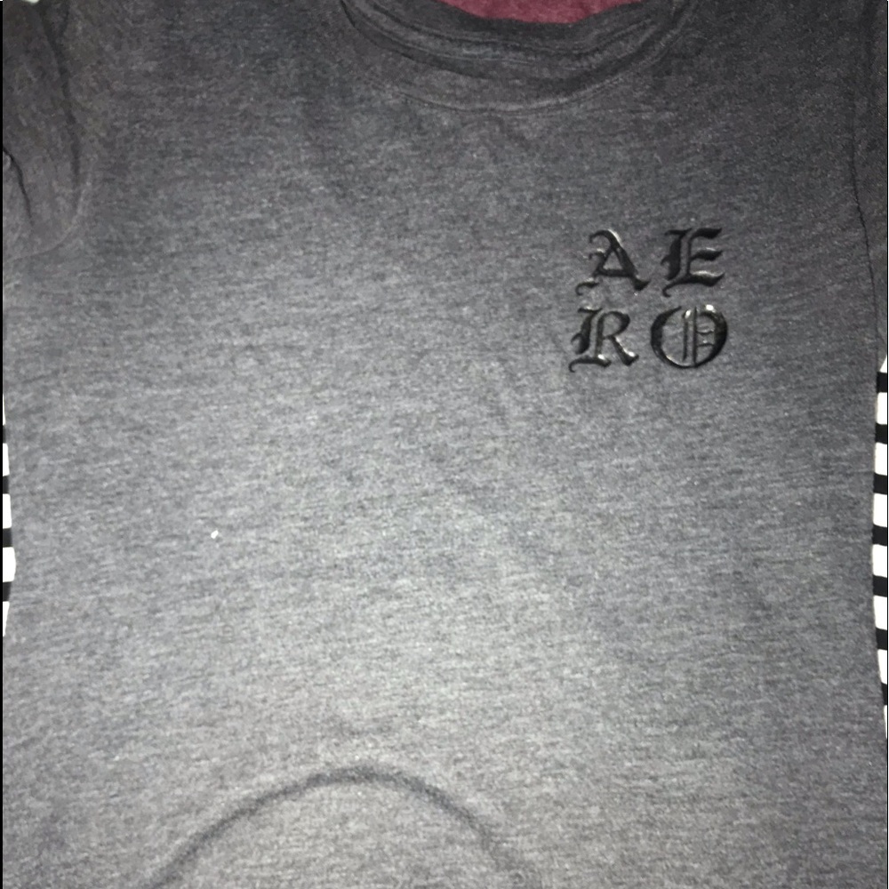grey top from aeropostal